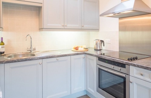 Wedmore Cottage | Cider Apple Cottage - 2 bedrooms