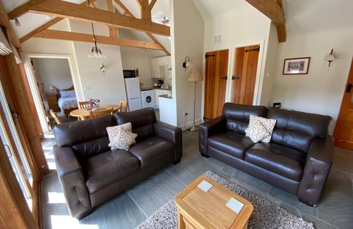 Wedmore Cottage | Cider Apple Cottage - 2 bedrooms