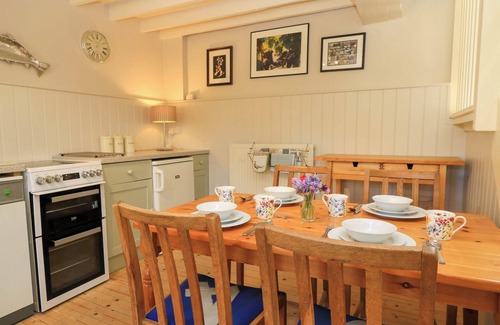 Priston Cottage | CIDER PRESS COTTAGE, family friendly, with open fire in Bath