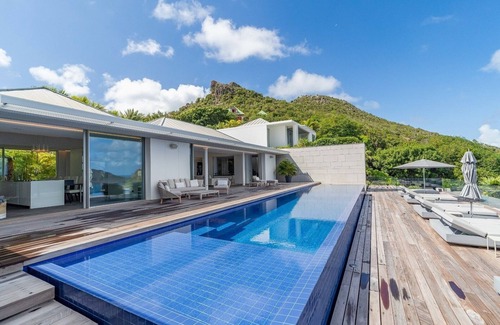 Anse des Lezards Villa | Ciel D'Azur (4/6 Rooms)