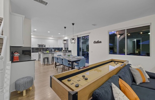 Anastacia House | Cielo Casa - Luxe Pool, Spa, Games & Fireplaces