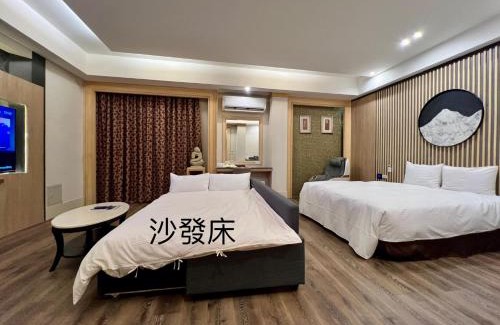 Rende District Hotel | Cigar Motel