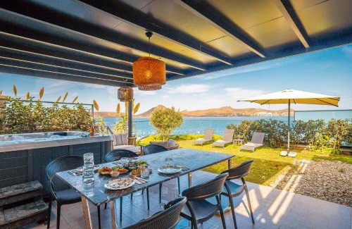 Yalikavak Villa | Çimentepe Residence Deluxe 2 - Villa with Jacuzzi in Yalikavak