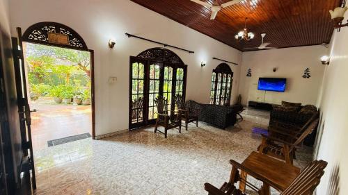 Piliyandala Villa | Cinnamon Walauwaa