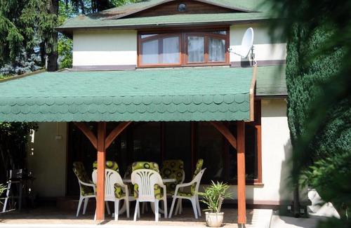 Gyoparosfuerdo House | CINTIA Napsugár Üdülőház