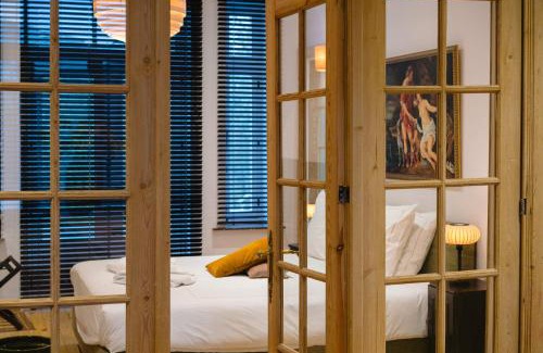 Ostend City Centre Bed & Breakfast | Circa 1929