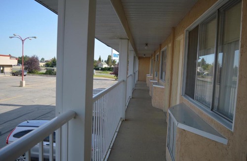 Olds Hotel | Circle 5 Motel