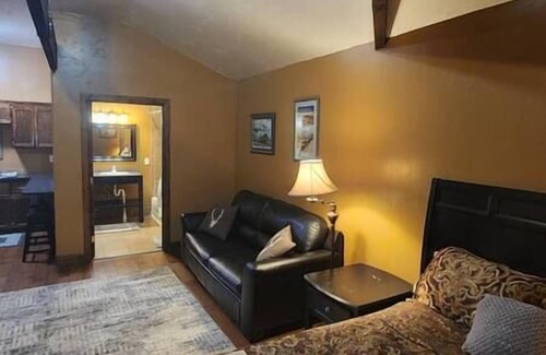 East Glacier Park Village Cabin | Circle R Cabin 2, Private Ranch, Mountain Views