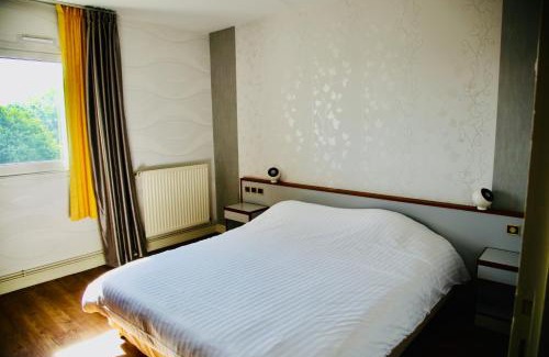 Magny-Cours Hotel | Cit'Hotel Du Circuit