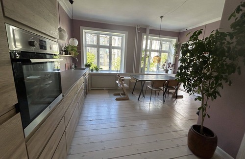 Osterbro Apartment | City Apartment in Copenhagen with 2 bedrooms sleeps 4