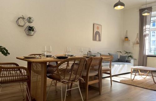 Gallus Apartment | City Apartment Messe Zentral PS4 Workspace