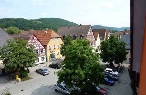 Ebermannstadt Apartment | City apartment on the market square (2nd floor) - city apartments on the market square