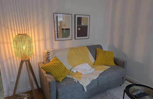 Talensac-Pont Morand Apartment | City center 2-room apartment, 2 to 4 people, character building