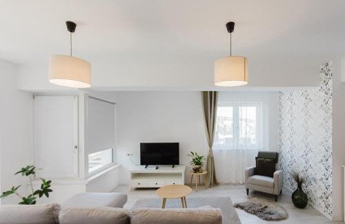 Resita Apartment | City Center Accommodation 111