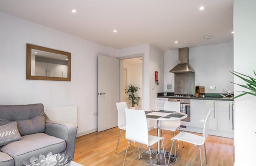 Bedford Apartment | City Center Apartment