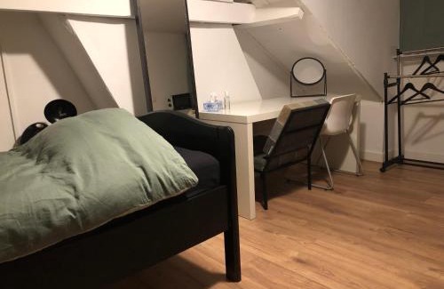Binnensingelgebied House | City Center Enschede Homestay