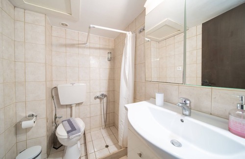 Archanes House | City Center Studio |I1