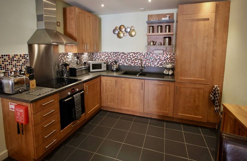 York Apartment | City Centre Skeldergate 1 Bed Apartment With Parking