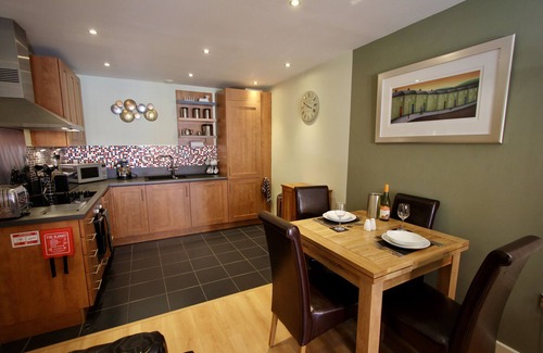 York Apartment | City Centre Skeldergate 1 Bed Apartment With Parking