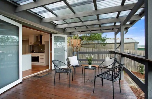 Bundoora House | City Edge Bundoora~up to 6ppl~pets Welcomed