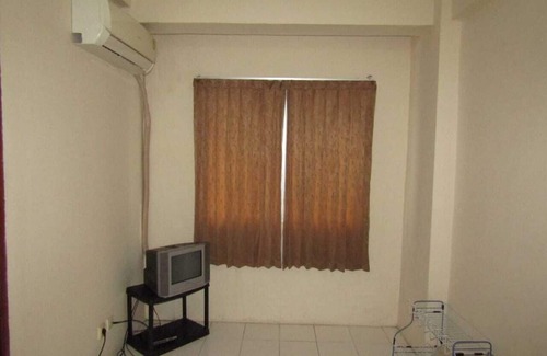 Jakarta Apartment | City Park DC 8/8, Olympic size Pool view, 2BR Corner, Furnished