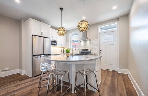 South Side Flats House | City Retreat in SouthSide Flats