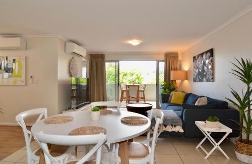 Townsville Apartment | City Stadium Apartment on the riverfront