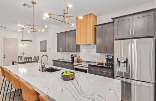 South Scottsdale Condo | City View LUX Penthouse|Old Town|Gym|Walkable