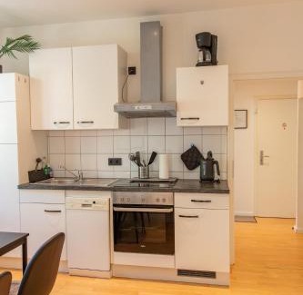 Kropeliner-Tor-Vorstadt Apartment | CityFlair