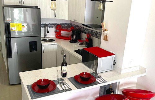 Cali Apartment | Cityscape 2 Bedroom Apartment Near Medical Shopping Center With Wifi, AC, Pool