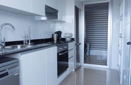 Cabanes Apartment | Ciudad Jardin by Interhome