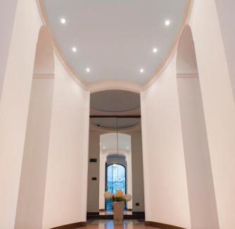 Moltrasio Apartment | Civico 55 - Free parking & Garden