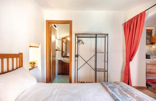 San Michele in Teverina House | Civitella Relais