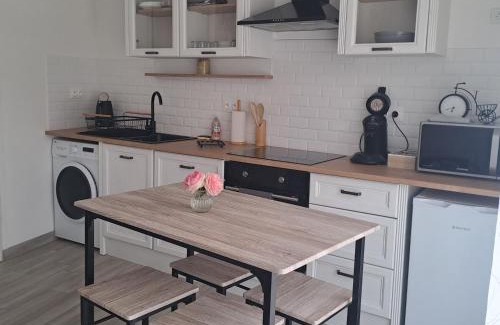 Sainte-Colombe House | Clair de lune