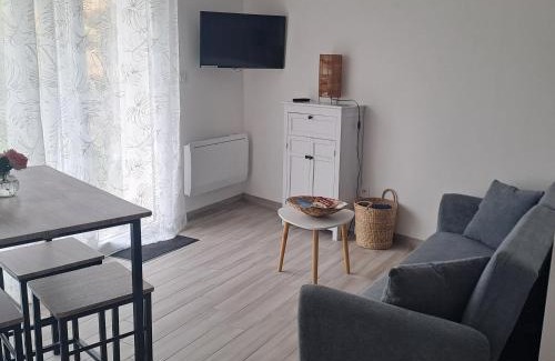 Sainte-Colombe House | Clair de lune