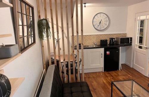 Carrick-on-Suir Apartment | Clancy Brothers Homestead