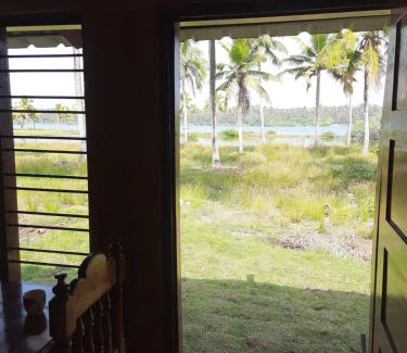 Chirayinkil House | Clara homestay