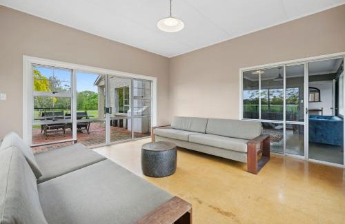 Solway House | Clarendon Estate - Masterton Holiday Home