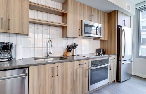 Clarendon Apartment | Clarendon Gem with Style