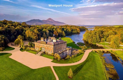 Clarinbridge Cottage | Clarin Rest, luxury private room, Clarinbridge Wild Atlantic Way, Galway.