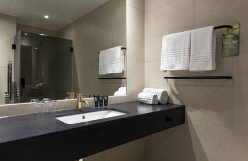 Sola Hotel | Clarion Hotel Air