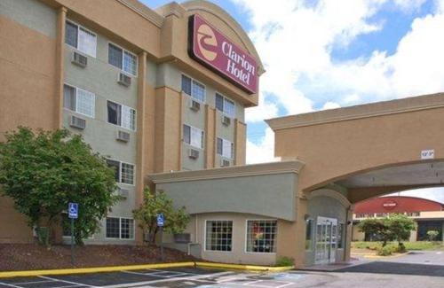 Renton Hotel | Clarion Inn Renton-Seattle