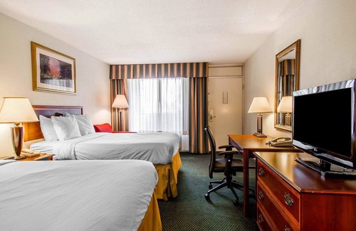 Dothan Hotel | Clarion Inn & Suites Dothan South