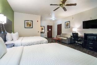 Weatherford Hotel | Clarion Inn & Suites Weatherford South