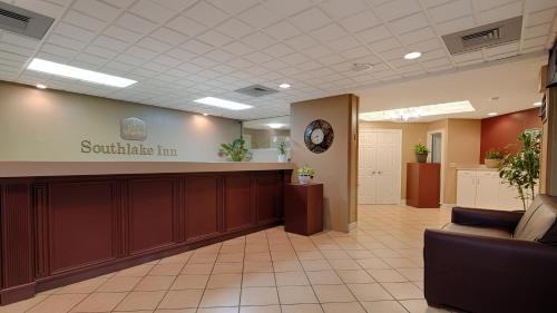 Morrow Hotel | Clarion Pointe Morrow - Atlanta South