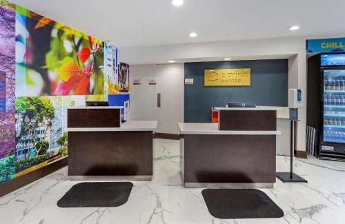 Northeast Raleigh Hotel | Clarion Pointe Raleigh Midtown