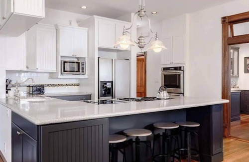 Clarksville House | Clarksville Charm - 5 BR / 3.5 Bath + Game Room
