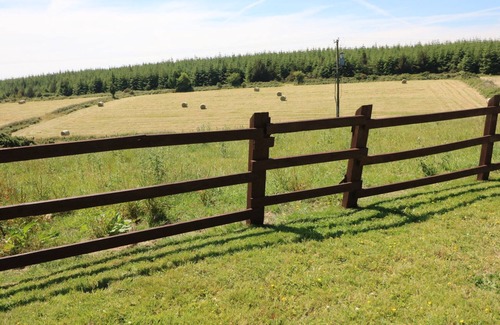 County Waterford Cottage | Clash-brack