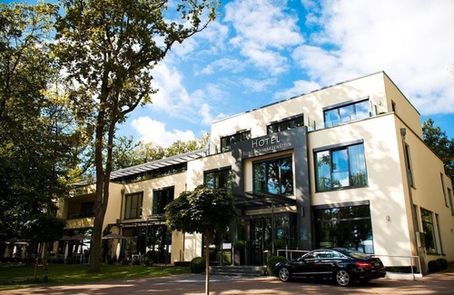 Johannisberg House | Classic Doppelzimmer - Nicht Erstattbar - Relais & Châteaux Hotel Burg Schwarzenstein