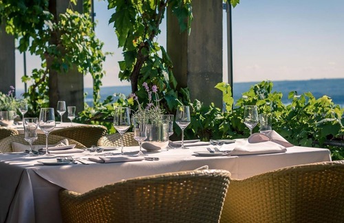 Johannisberg House | Classic Doppelzimmer - Nicht Erstattbar - Relais & Châteaux Hotel Burg Schwarzenstein